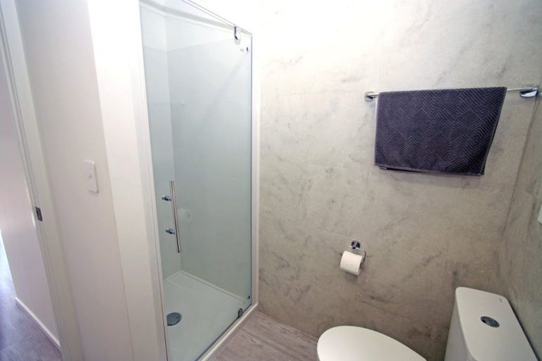 Photo of property in 5 Waterloo Place, Westown, New Plymouth, 4310