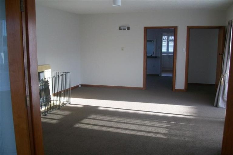 Photo of property in 153 Memorial Avenue, Burnside, Christchurch, 8053