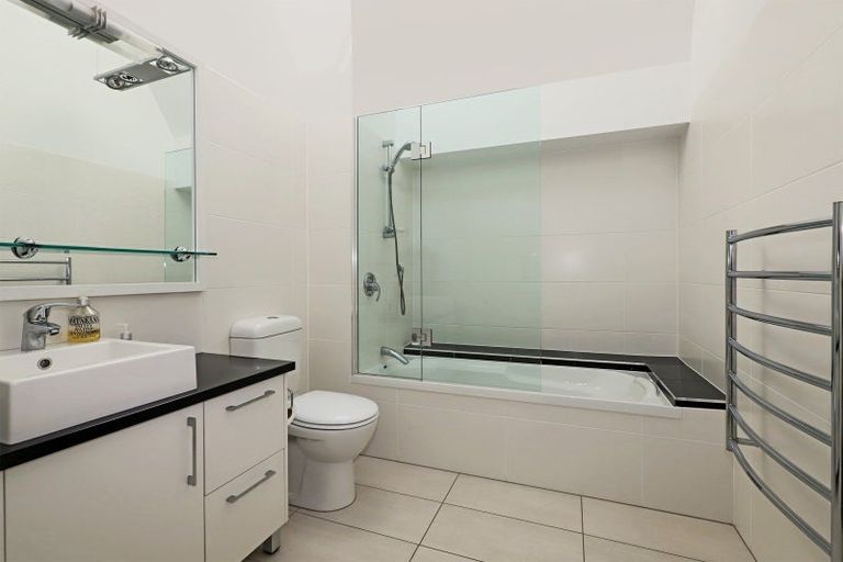 Photo of property in Shed 5, 213/1 Lever Street, Ahuriri, Napier, 4110