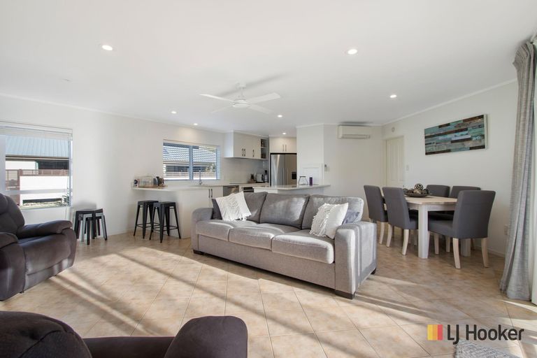 Photo of property in 20 Bowentown Boulevard, Bowentown, Waihi Beach, 3177