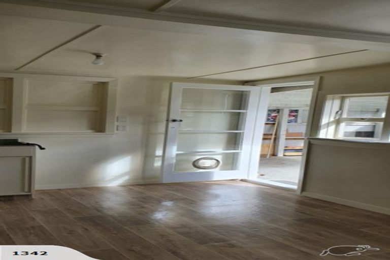 Photo of property in 3/160 Edgeware Road, Edgeware, Christchurch, 8013