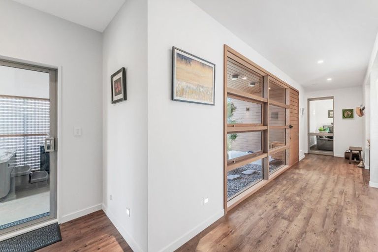 Photo of property in 39 Thorndon Close, Kirwee, Darfield, 7571