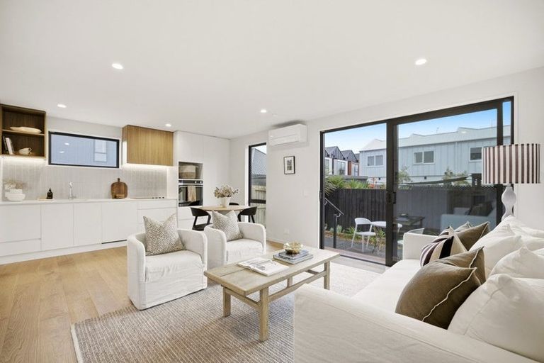 Photo of property in 76 Milton Street, Somerfield, Christchurch, 8024