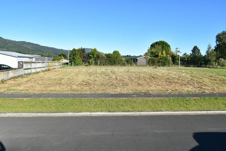 Photo of property in 4 Ngahana Place, Turangi, 3334