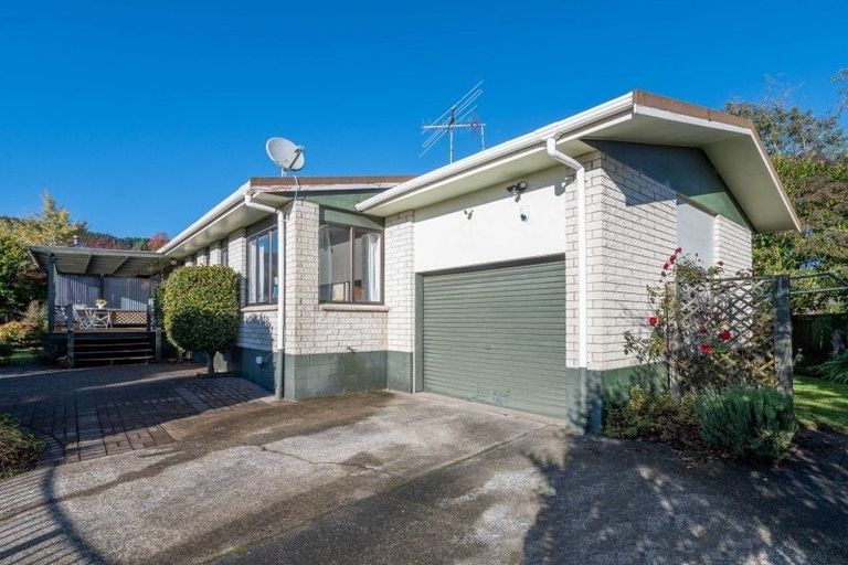 Photo of property in 27 Brookdale Drive, Ngongotaha, Rotorua, 3010