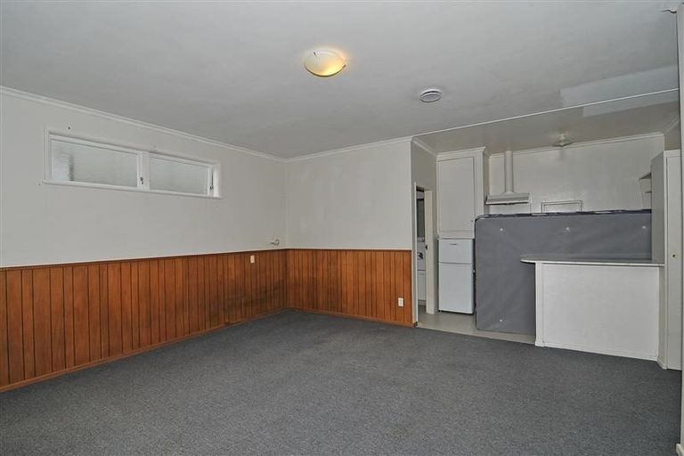 Photo of property in 58 Fairlie Terrace, Kelburn, Wellington, 6021