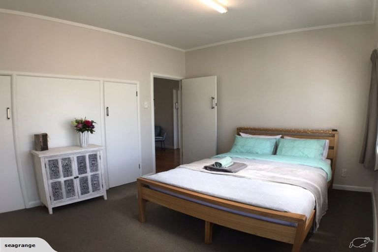 Photo of property in 76 Te Aroha Street, Hamilton East, Hamilton, 3216