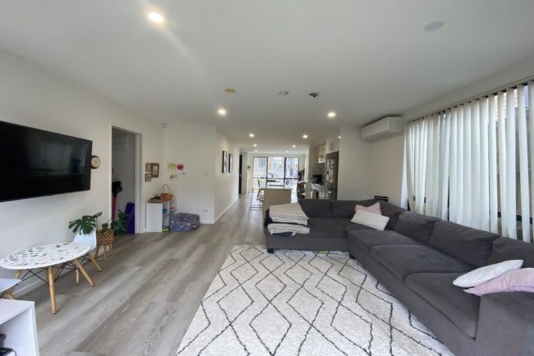 Photo of property in 28 Seafarer Crescent, Stanmore Bay, Whangaparaoa, 0932