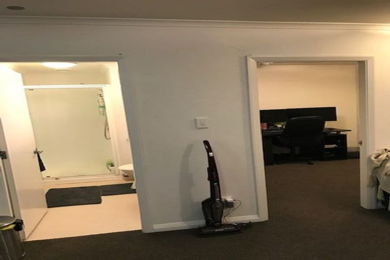 Photo of property in Monvie Apartments, 101/15 Holland Street, Te Aro, Wellington, 6011