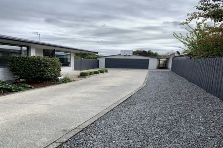 Photo of property in 12 Manchester Place, Rangiora, 7400
