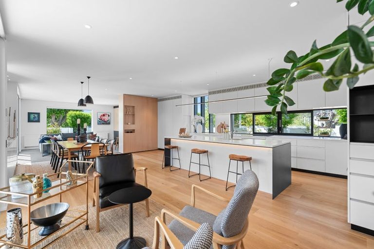 Photo of property in 57 Garden Road, Merivale, Christchurch, 8014