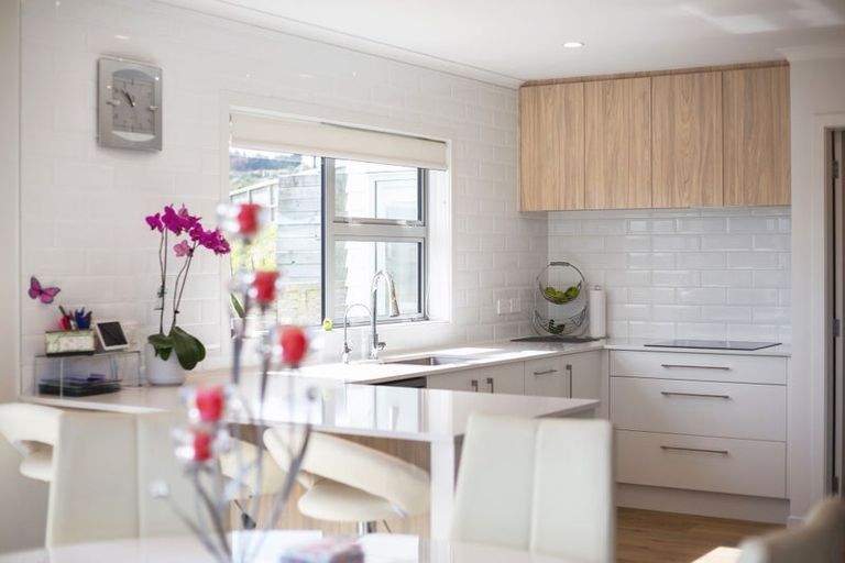 Photo of property in 174 Navigation Drive, Whitby, Porirua, 5024