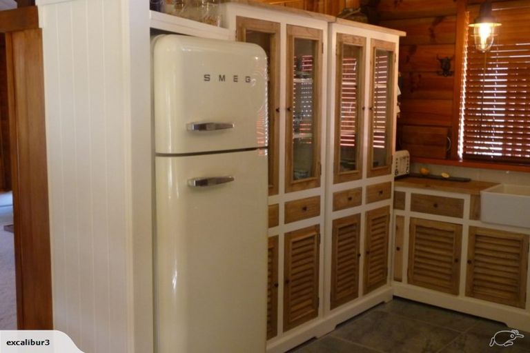 Photo of property in 16 Tombleson Road, Lake Rotoma, Rotorua, 3074