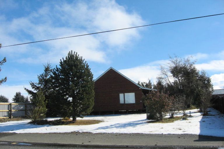 Photo of property in 77 Totara Drive, Twizel, 7901