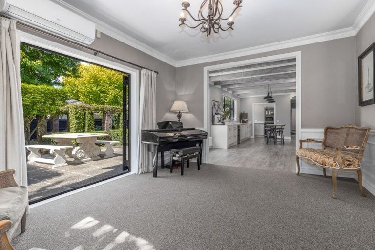 Photo of property in 47 Highbury Drive, Levin, 5510