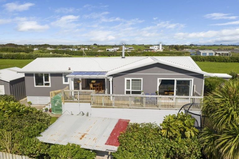 Photo of property in 57c Anglers Avenue, Warea, New Plymouth, 4381