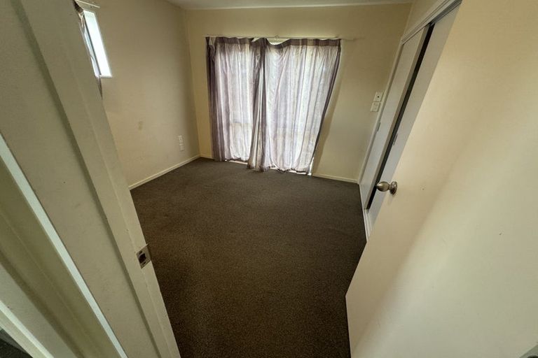 Photo of property in 26 Nile Road, Kelston, Auckland, 0602