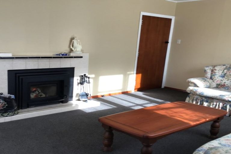 Photo of property in 8 Lincoln Place, Levin, 5510