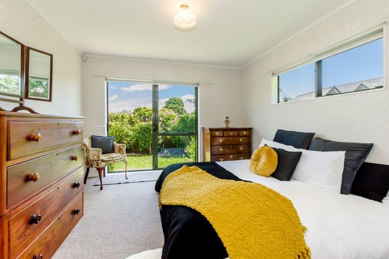 Photo of property in 7 Tobys Way, Waikanae Beach, Waikanae, 5036