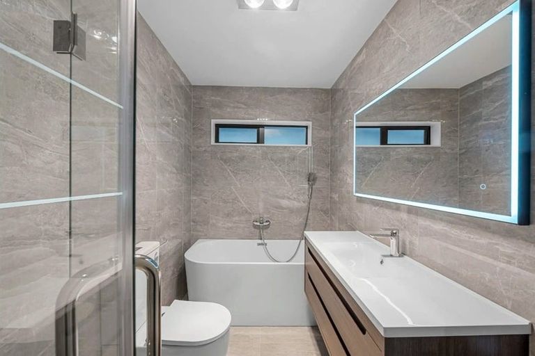 Photo of property in 31c Court Town Close, Mangere, Auckland, 2022