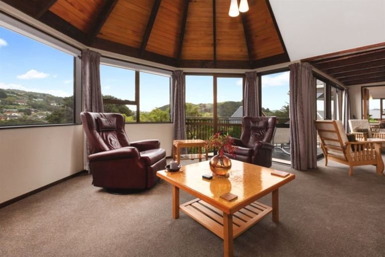 Photo of property in 9 Eclipse Lane, Whitby, Porirua, 5024