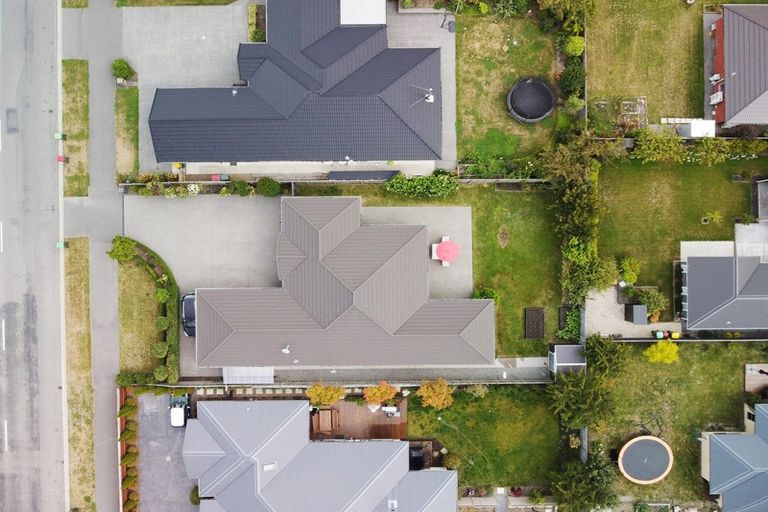 Photo of property in 21 Tosswill Road, Prebbleton, 7604