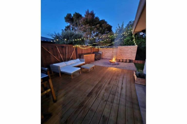 Photo of property in 72b Charles Street, Rangiora, 7400