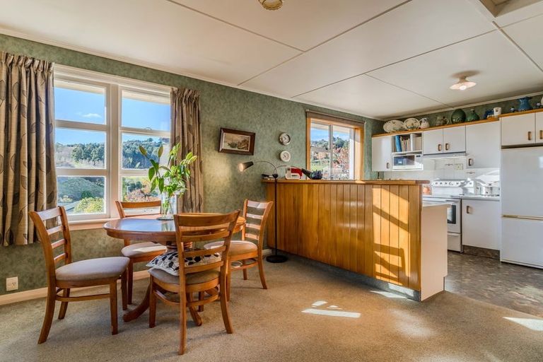 Photo of property in 18 Weir Street, Green Island, Dunedin, 9018