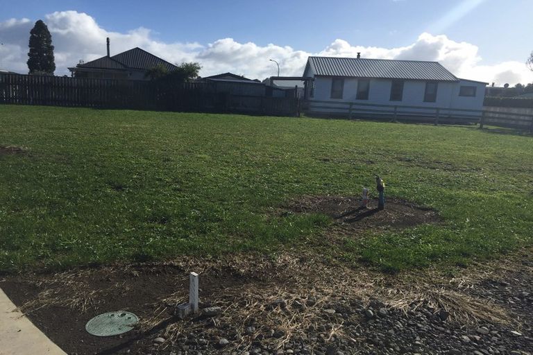 Photo of property in 34 Aratapu Street, Waitara, 4320