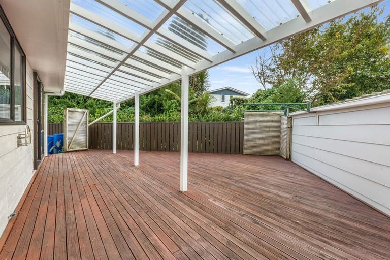 Photo of property in 40 Herekawe Drive, Spotswood, New Plymouth, 4310