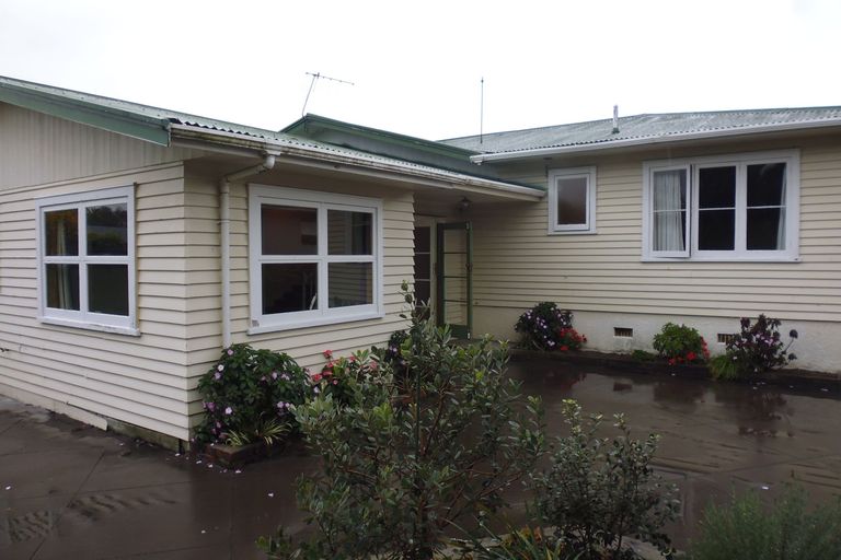 Photo of property in 16 Henderson Street, Whakatane, 3120