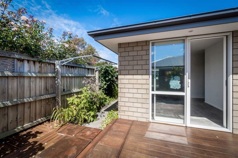 Photo of property in 5/78 Marshland Road, Shirley, Christchurch, 8061