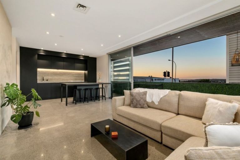 Photo of property in 2 Cooper Street, Grey Lynn, Auckland, 1021