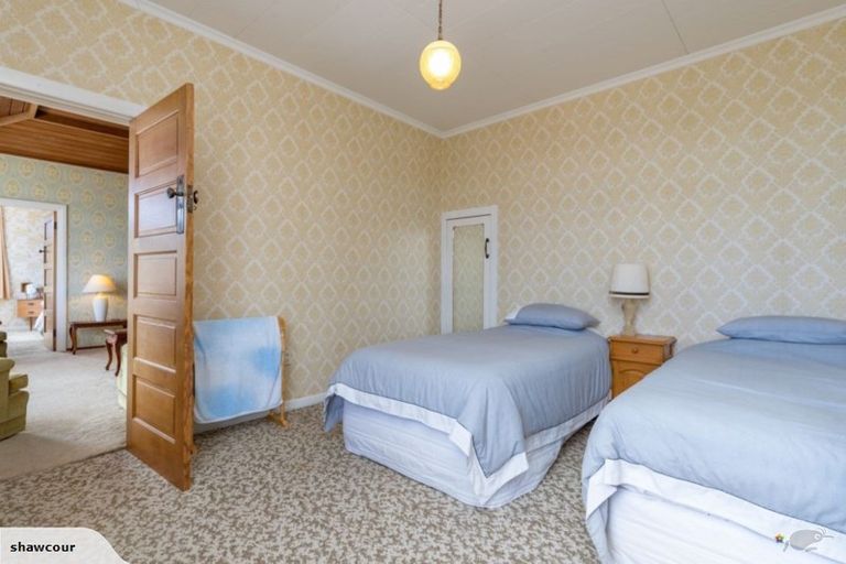 Photo of property in 12 Whanake Street, Titahi Bay, Porirua, 5022