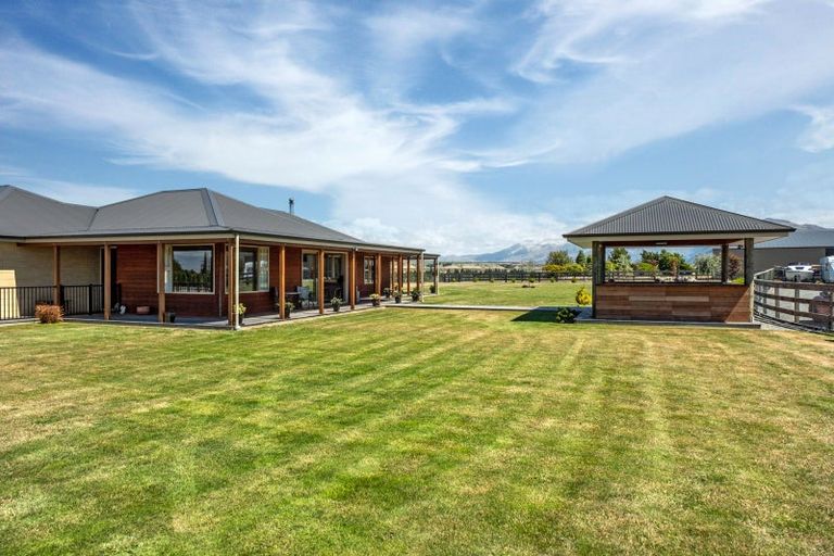 Photo of property in 15 The Drive, Twizel, 7999