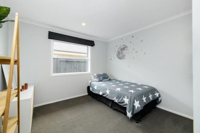 Photo of property in 5 Jeffs Way, Papamoa Beach, Papamoa, 3118