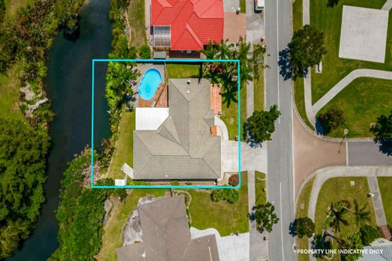 Photo of property in 14 Semillon Avenue, Henderson, Auckland, 0612