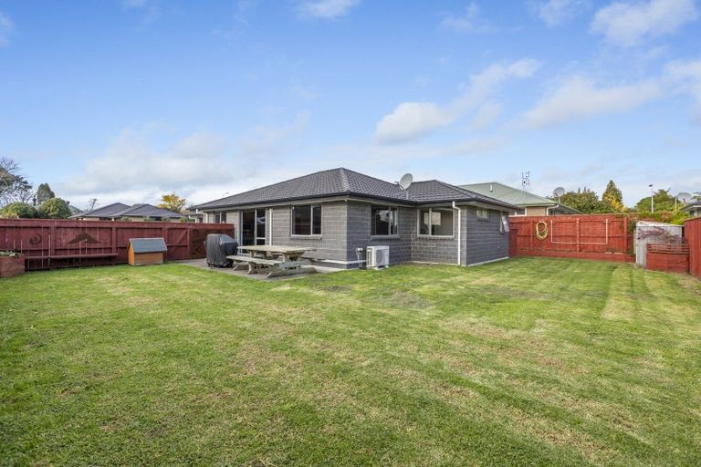 Photo of property in 9 Dreaver Drive, Waitara, 4320