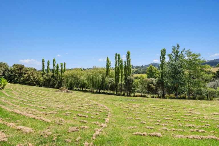 Photo of property in 221 Awaroa River Road, Abbey Caves, Whangarei, 0110