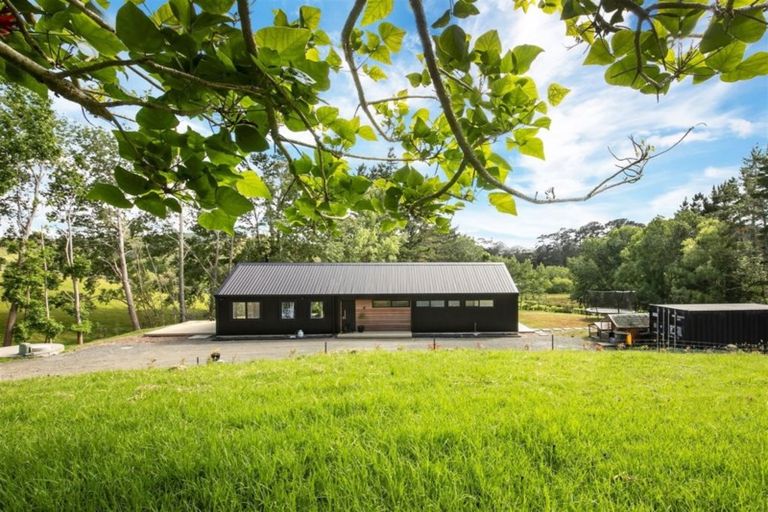 Photo of property in 685 Inland Road, Helensville, 0875