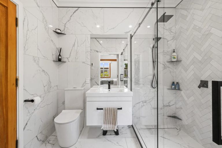 Photo of property in 26 Mclean Street, Strandon, New Plymouth, 4312