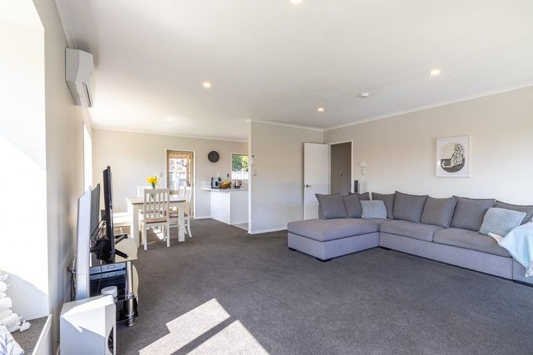 Photo of property in 105 Browning Street, Leamington, Cambridge, 3432