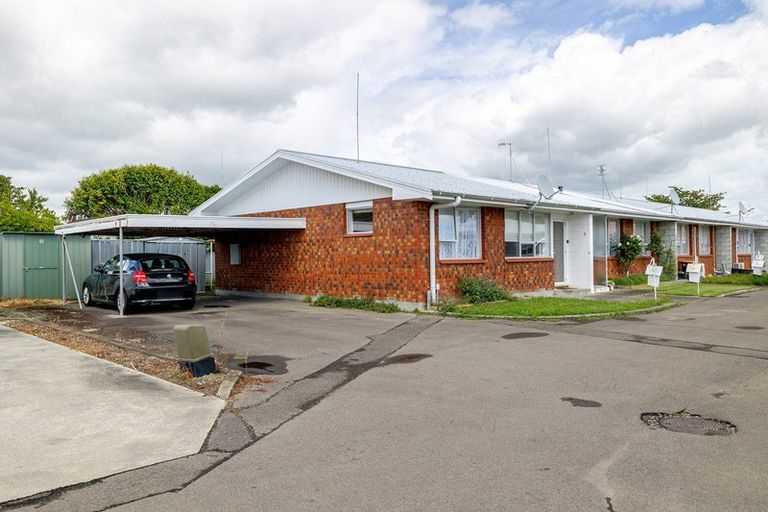 Photo of property in 4 Kiwi Court, Roslyn, Palmerston North, 4414