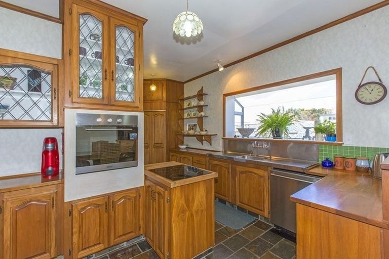 Photo of property in 65 Riverside Drive, Waiwhetu, Lower Hutt, 5010