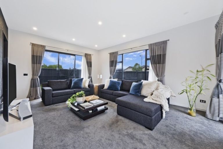 Photo of property in 2 Josephine Crescent, Aidanfield, Christchurch, 8025
