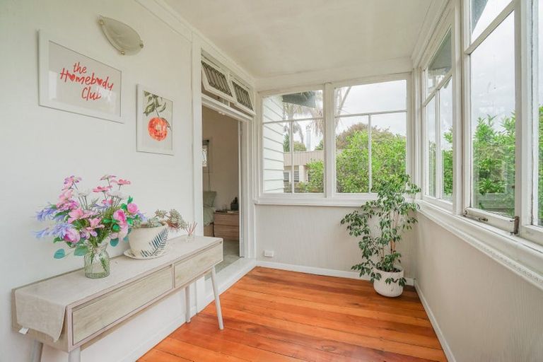 Photo of property in 1/354 Great South Road, Opaheke, Papakura, 2113