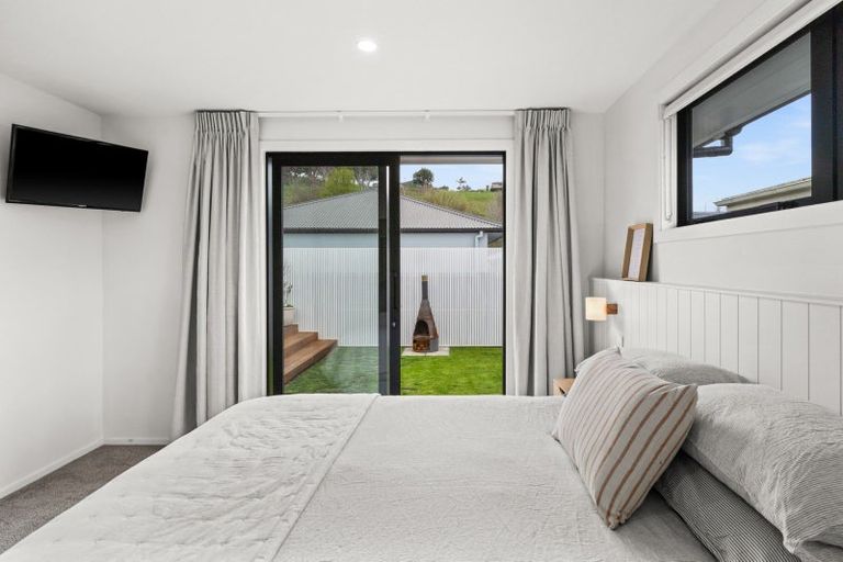 Photo of property in 23 Golding Road, Taradale, Napier, 4112