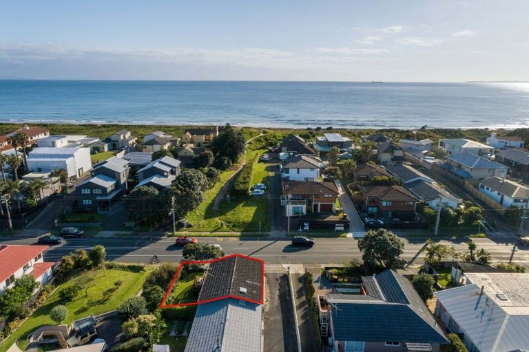 Photo of property in 244a Oceanbeach Road, Mount Maunganui, 3116