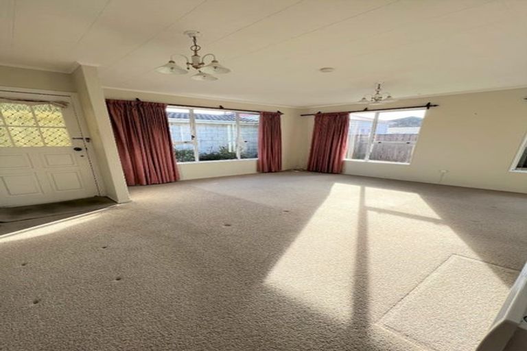 Photo of property in 392b Fergusson Drive, Heretaunga, Upper Hutt, 5018