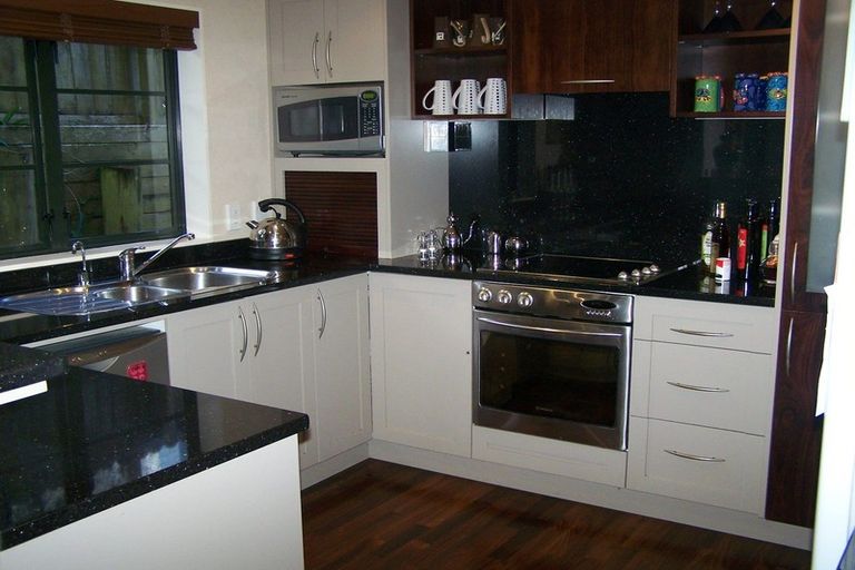 Photo of property in 26a Elliot Street, Howick, Auckland, 2014